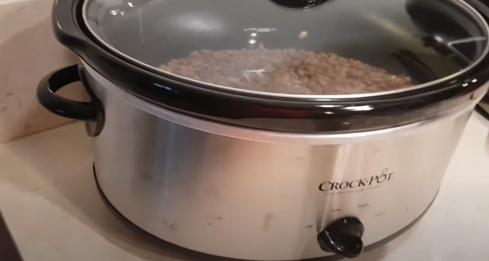 Pinto Beans in The Crockpot