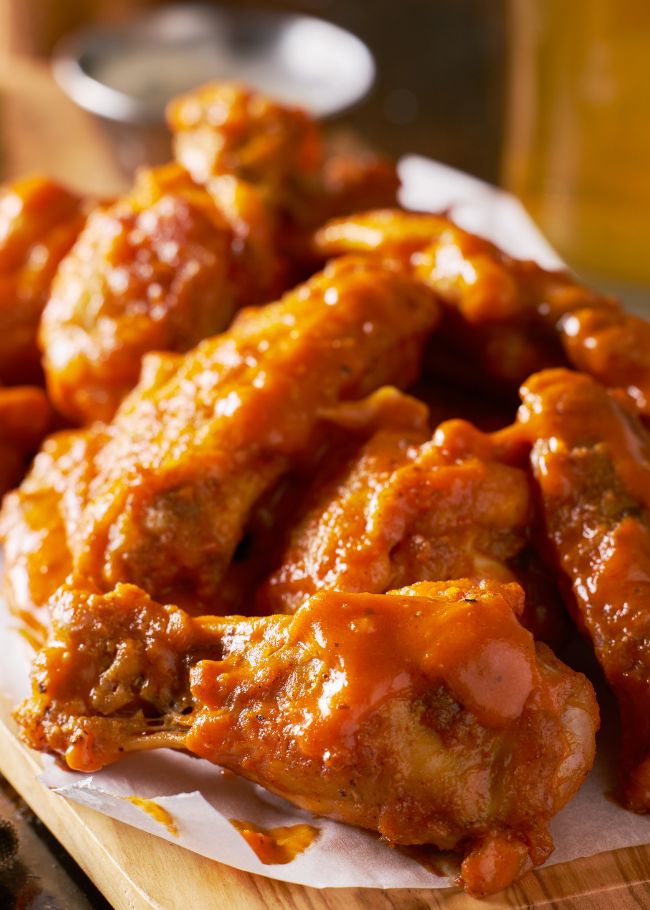 Honey Buffalo Crockpot Chicken Wings Recipe - Heavenly Recipes