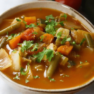 Slow Cooker Cabbage Soup