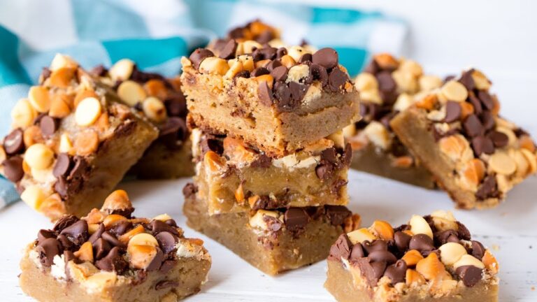 Slow Cooker Chocolate Chip Cookie Bars