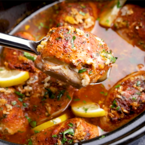 Crockpot Lemon Garlic Butter Chicken Thighs
