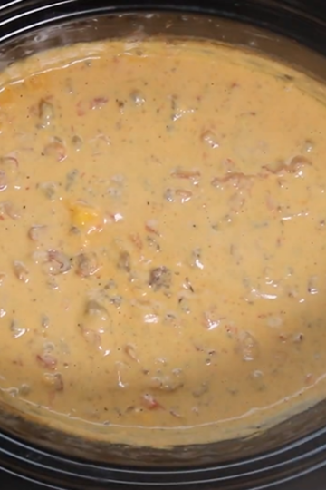 Slow Cooker Cheeseburger Dip