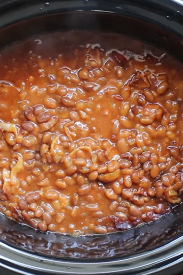 Slow Cooker Baked Beans