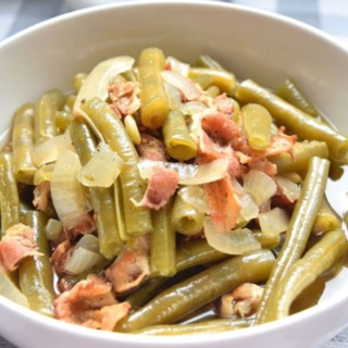 Slow Cooker Southern-Style Green Beans